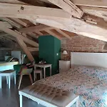 Le Jardin Des Cedres Πανσιόν Lavaur (Tarn)
