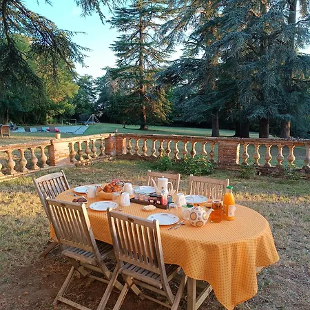 Le Jardin Des Cedres Gæstehus 4*