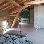 Guest house Le Jardin Des Cedres
