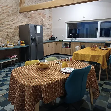 Le Jardin Des Cèdres Maison d'hôtes