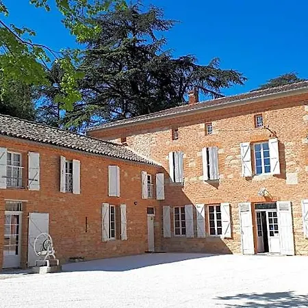 Le Jardin Des Cedres Guest house